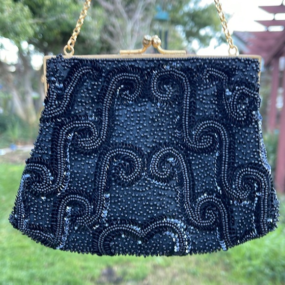 🌺 VINTAGE/ANTIQUE? Black Beaded Purse; Made in France for The White House SF! - Picture 3 of 13
